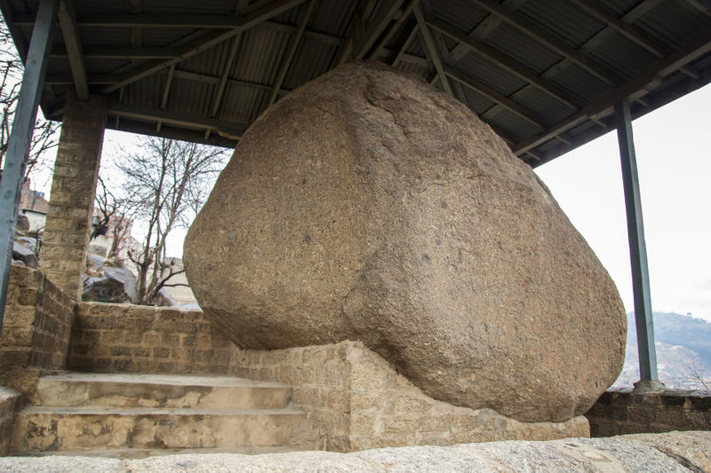 File:The giant rocks of Ashoka.jpg