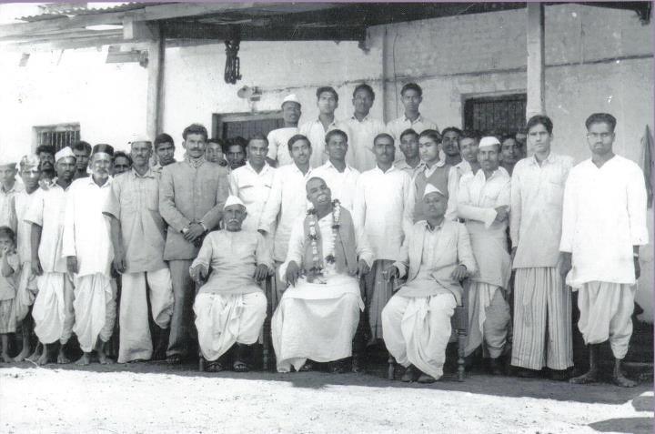 File:Tokdoji Maharaj.jpg