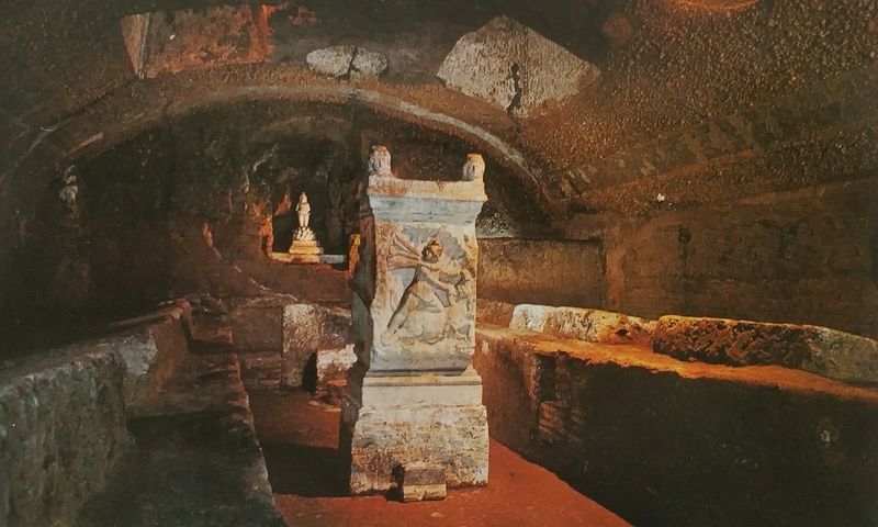 File:Mithraeum of San Clemente.jpg